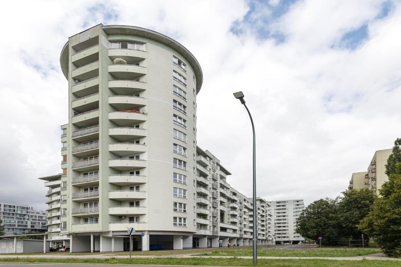 Sierpinskiego 1A - Studio With Balcony & Desk - Remote Work By Noclegi Renters Varšava Exteriér fotografie